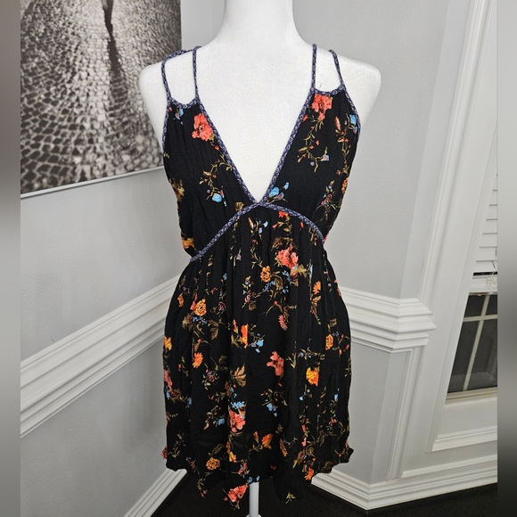 Band of Gypsies Dresses & Skirts - Band of Gypsies chance & destiny floral dress size xl